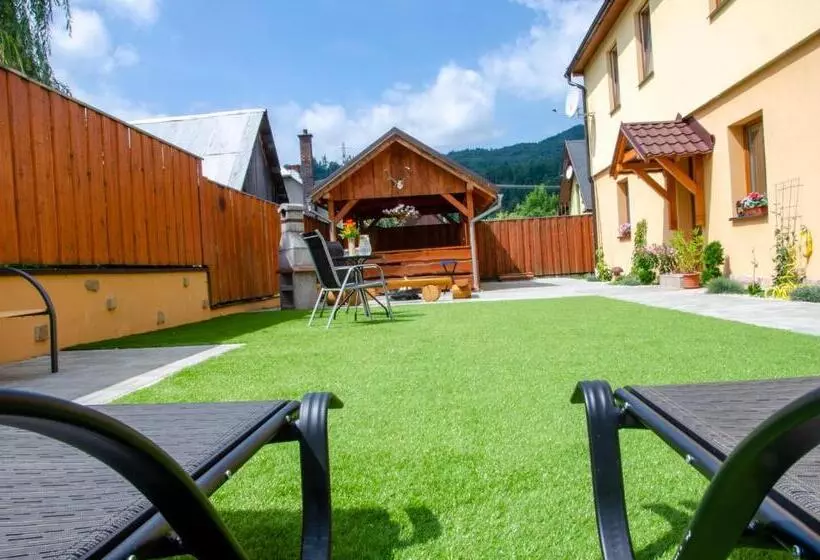 Majatalo Turistická Ubytovňa Osada