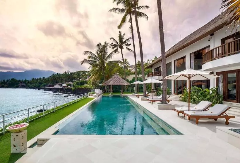 Villa Blanca By Alfred In Bali