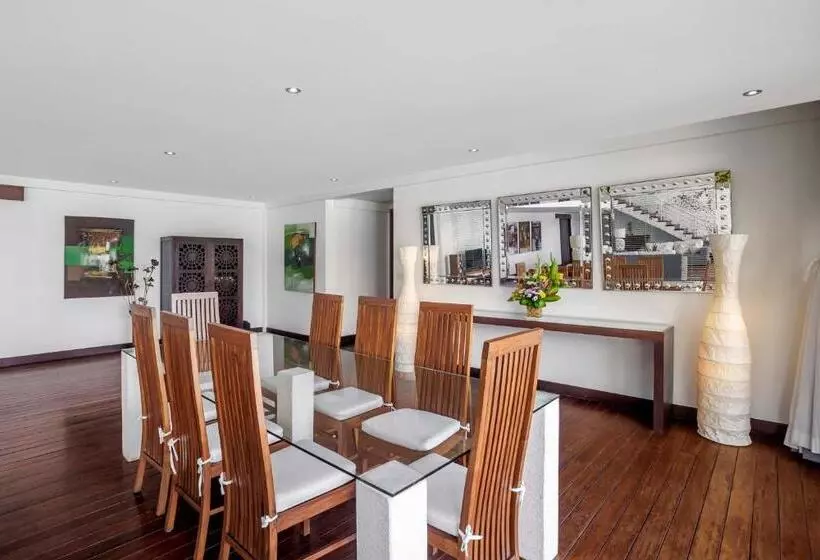 Villa Blanca By Alfred In Bali