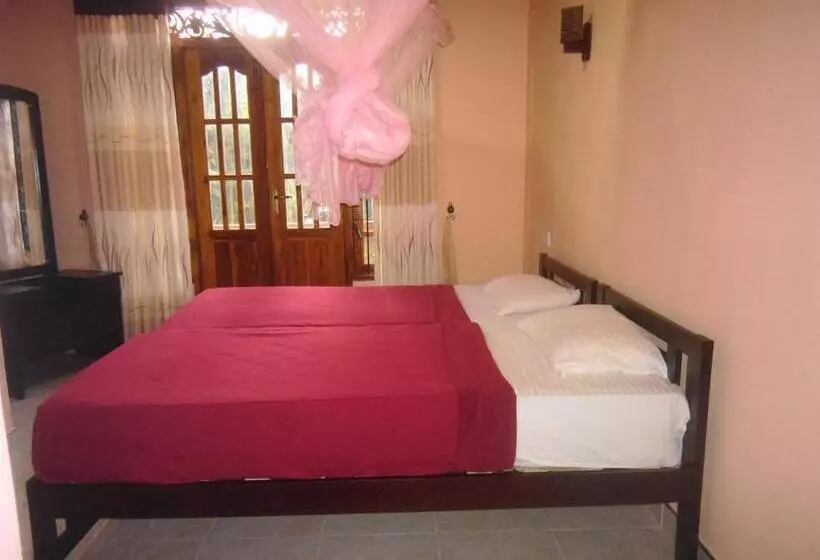 ユースホステル Jasmine Garden Inn