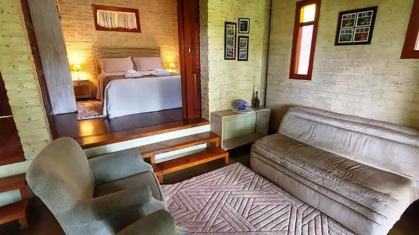 Retkeilymaja Pousada Candeias