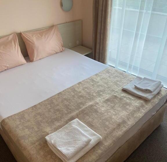 Aparthotel Hotel Prestige City Ii