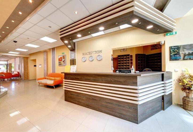 Aparthotel Hotel Prestige City Ii