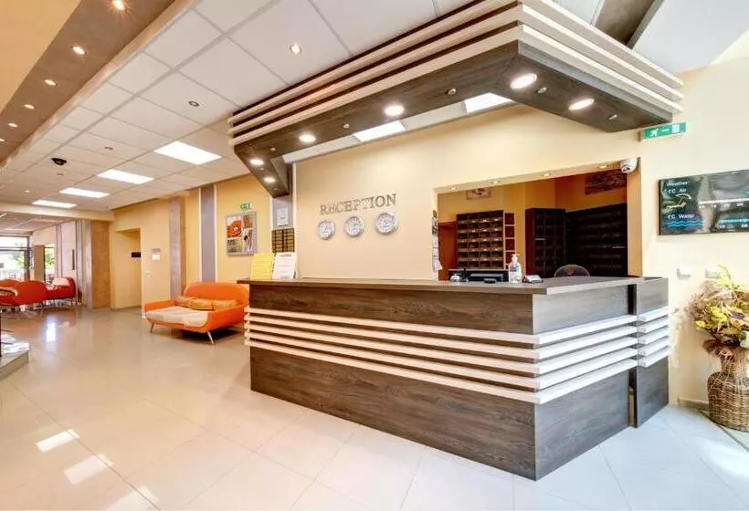 Aparthotel Hotel Prestige City Ii