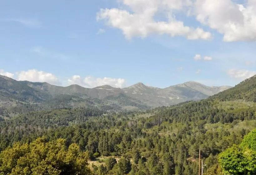 Aamiaismajoitus (B&B) Chambres D Hôtes Villa Cardellini