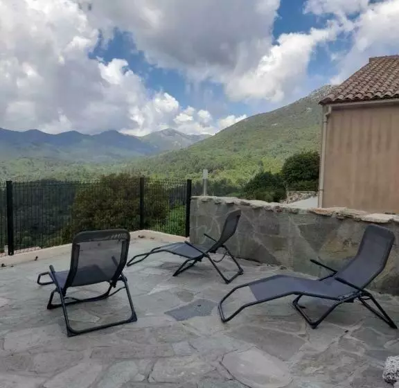 Aamiaismajoitus (B&B) Chambres D Hôtes Villa Cardellini