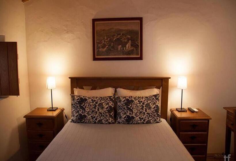 تختخواب و صبحانه Estalagem De Marvão