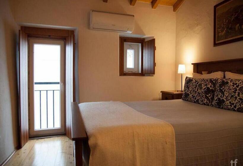 تختخواب و صبحانه Estalagem De Marvão