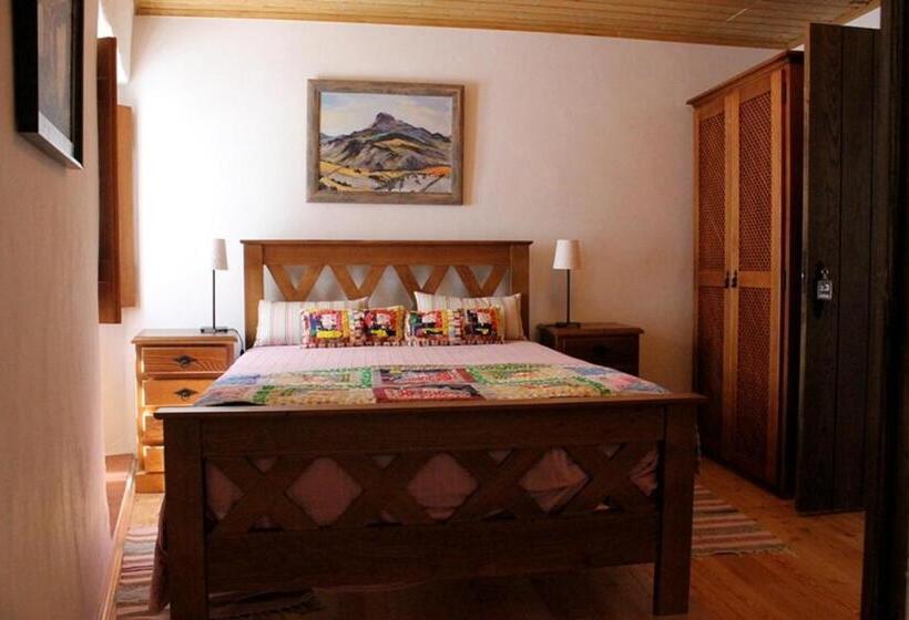 تختخواب و صبحانه Estalagem De Marvão