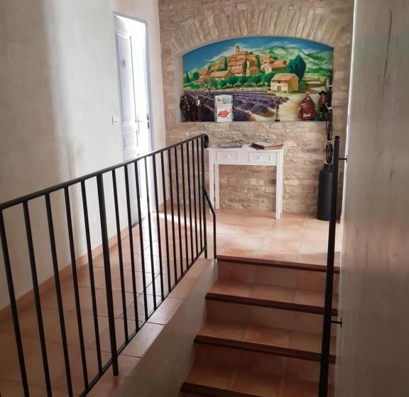 تختخواب و صبحانه Mas Clement Chambre Et Table D Hôtes