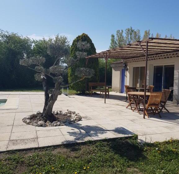 تختخواب و صبحانه Mas Clement Chambre Et Table D Hôtes