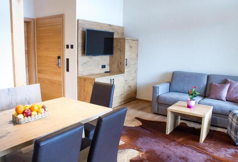 تختخواب و صبحانه Panorama Apart Weisses Rössl