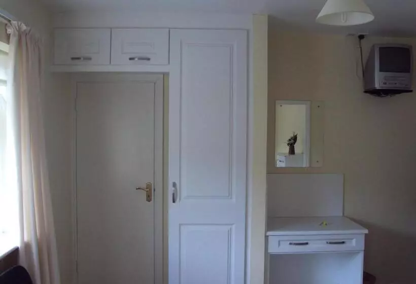 Bed and Breakfast Ryebrook House