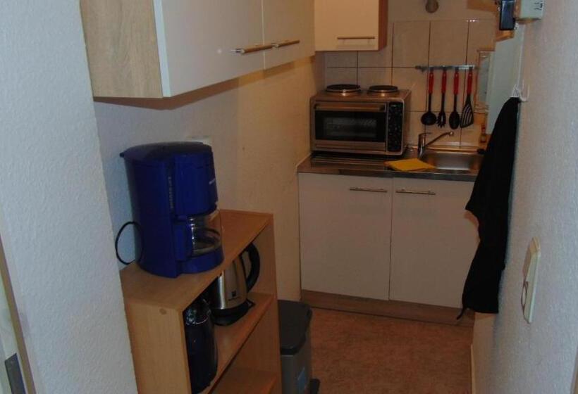 Hostel Schützenbrücke