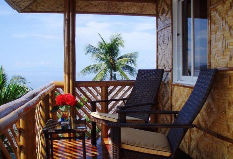 Magic Island Dive Resort