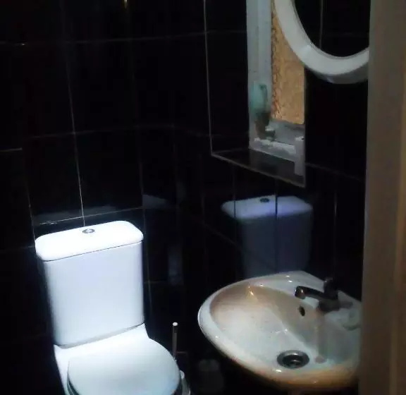 پانسیون Duas Nações Guest House