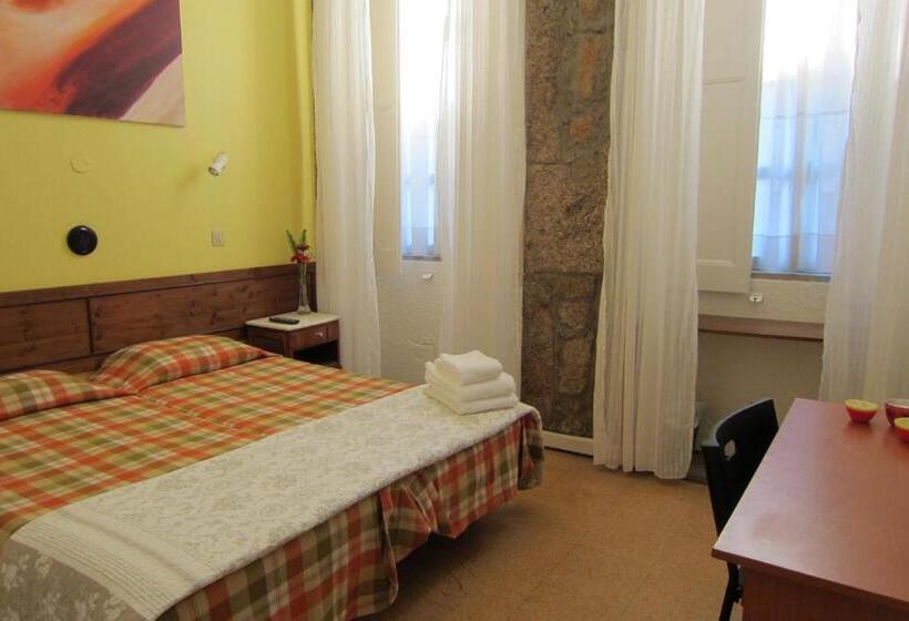 پانسیون Duas Nações Guest House