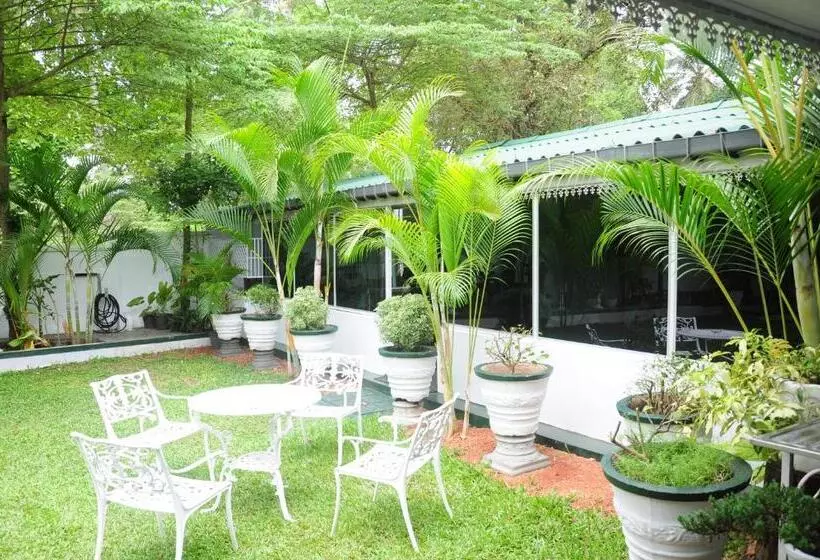 پانسیون Levi S Tourist – Anuradhapura