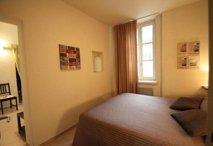 פנסיון Luigi In Palazzo Bianchi