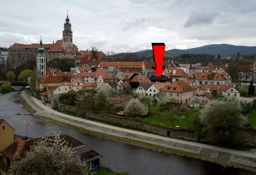 Majatalo Penzion Dům U Barvíře