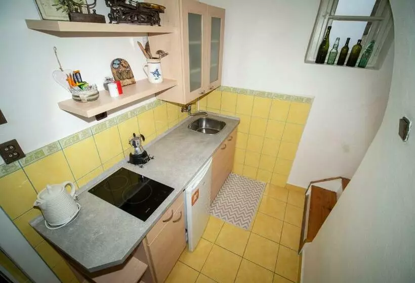 Majatalo Penzion Dům U Barvíře