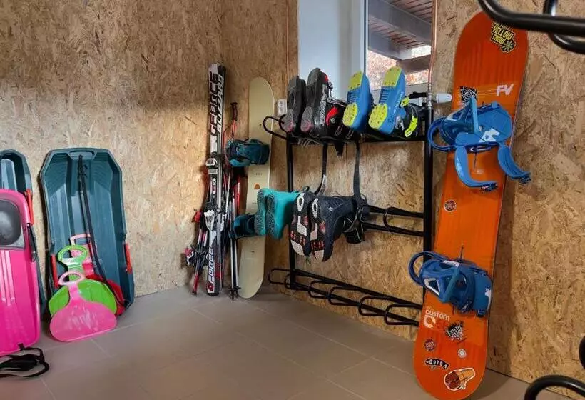 Majatalo Penzion Mája