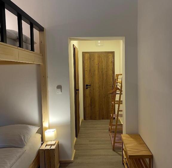 פנסיון Penzion Mája