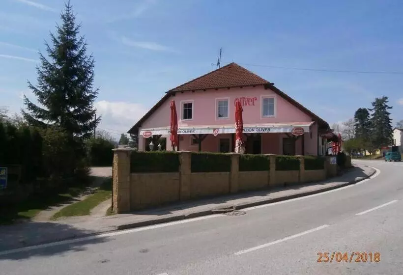 Majatalo Penzion Oliver