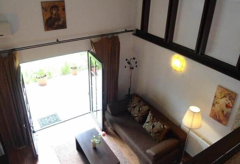 پانسیون Villa La Dolce Vita