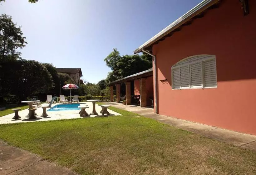 Piscina E Muito Lazer Em Linda Chacara, Franca Sp