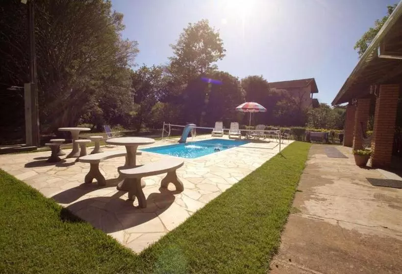 Piscina E Muito Lazer Em Linda Chacara, Franca Sp