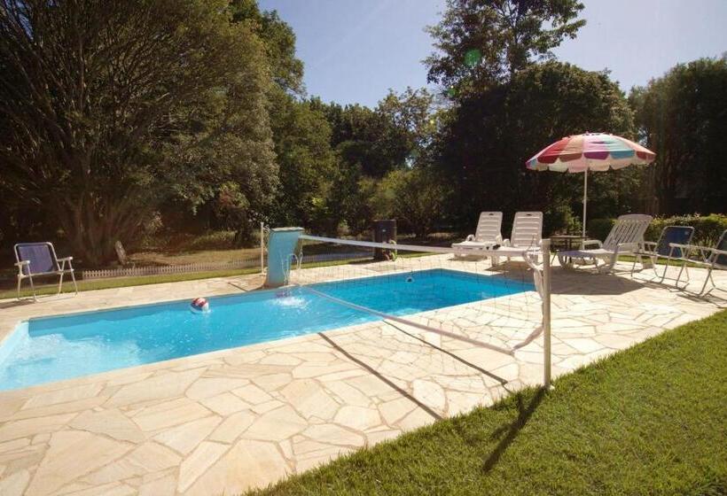 Piscina E Muito Lazer Em Linda Chacara, Franca Sp