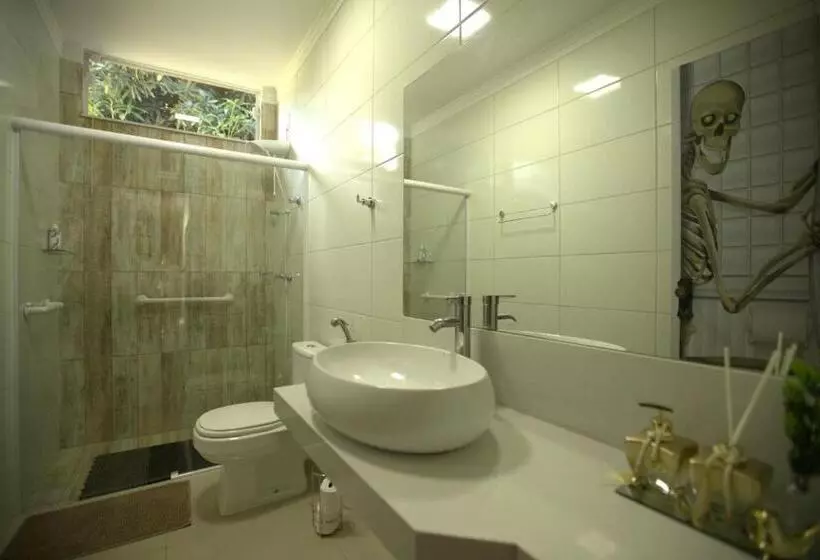 Piscina E Muito Lazer Em Linda Chacara, Franca Sp