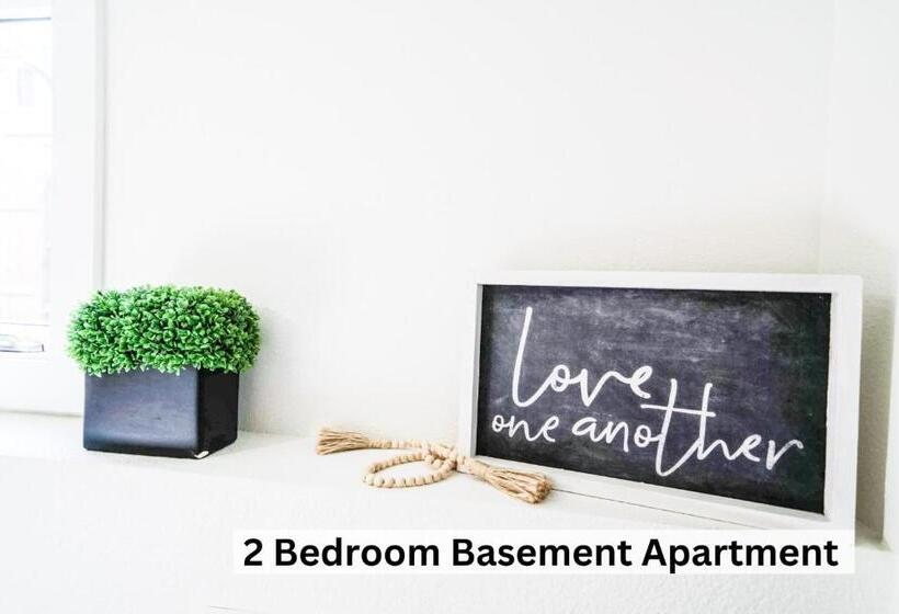 Downtown Vintage Modern Home Pnw Wineries