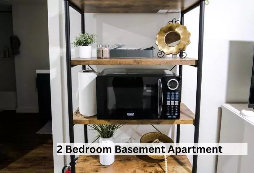 Downtown Vintage Modern Home Pnw Wineries