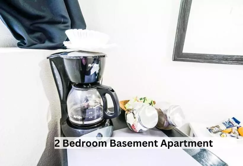 Downtown Vintage Modern Home Pnw Wineries