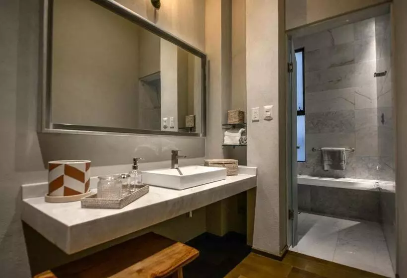 هتل Casa Cien Hilos
