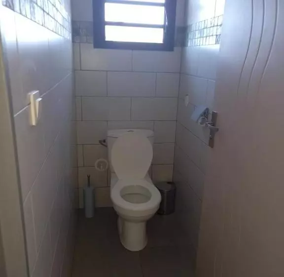 Maison Job