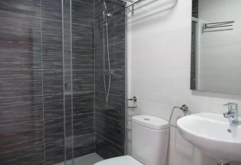 Náutico Suites, Private Room&bathroom