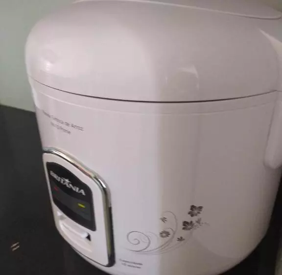 Paradise Hostel E Flats