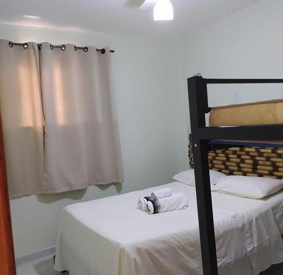 Paradise Hostel E Flats