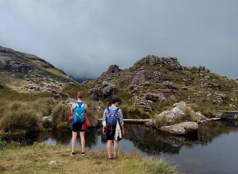 Paradise Hostel E Flats