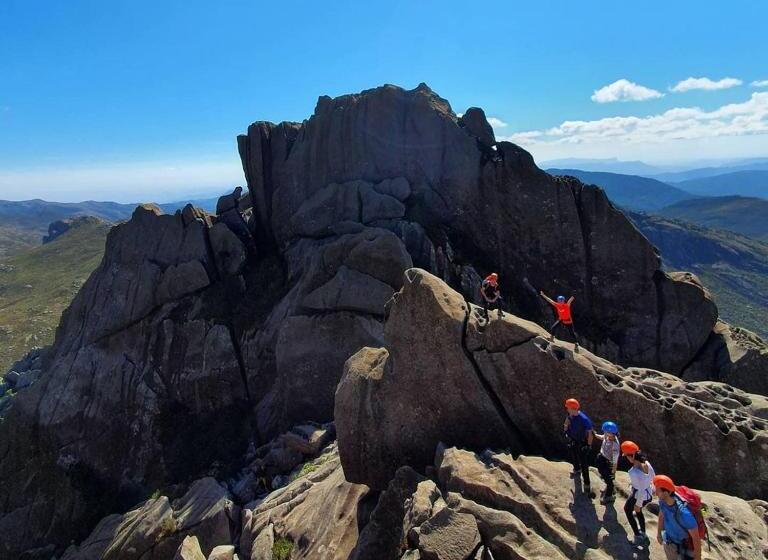 Paradise Hostel E Flats