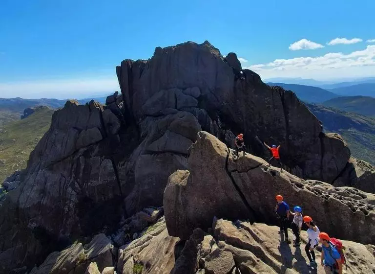 Paradise Hostel E Flats