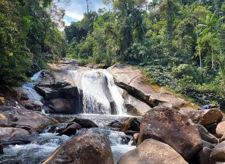 Paradise Hostel E Flats