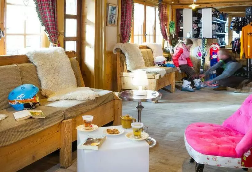 پانسیون Chalet Croq Neige