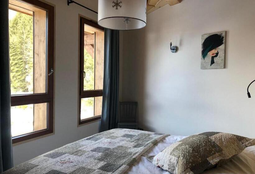 پانسیون Chalet Croq Neige