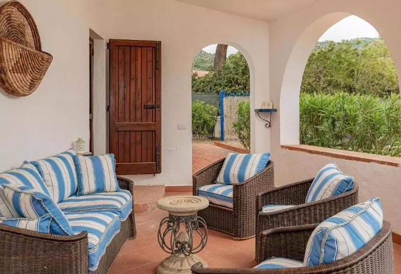 Villa Sandra 11&1, Emma Villas