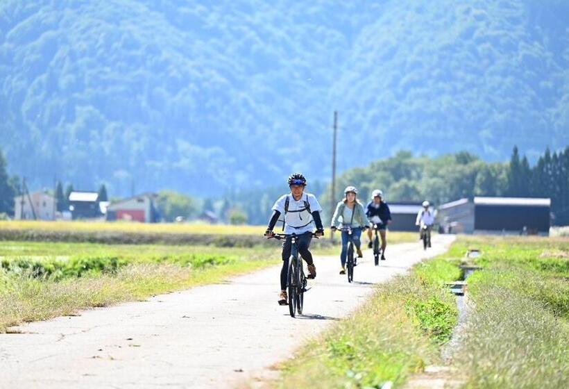 Hostel Guesthouse Shirakawa Go Inn