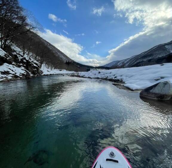 Hostel Guesthouse Shirakawa Go Inn